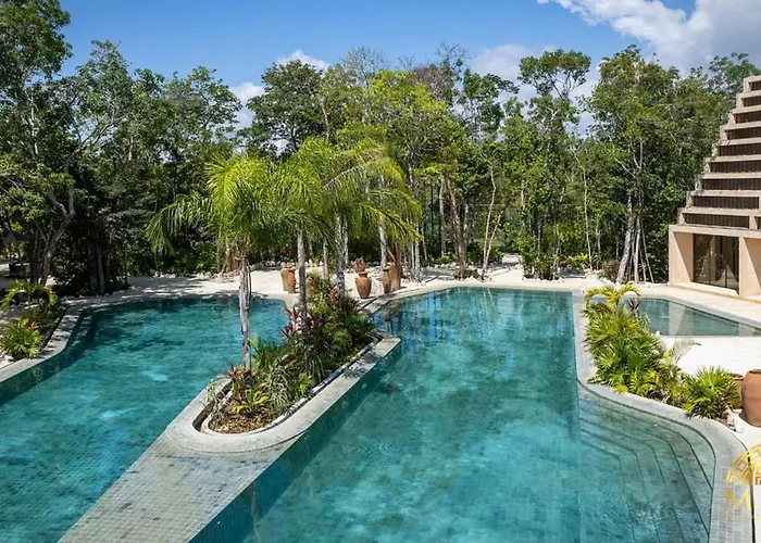 Peregrina 101a 2br Luxury *